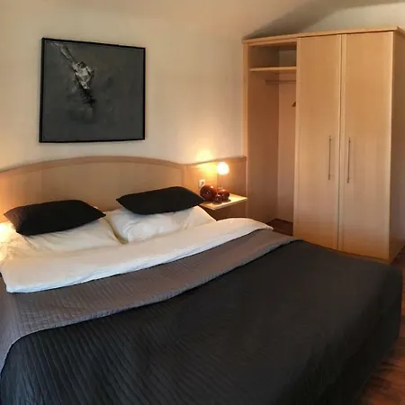 Unterdorfer Lägenhet *